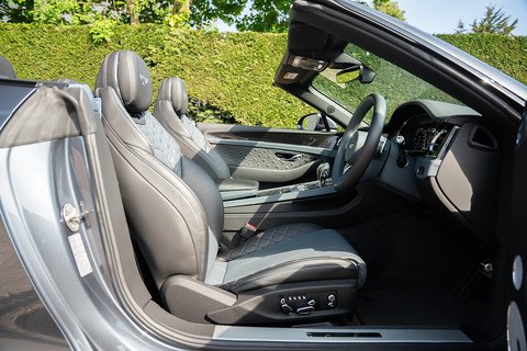 4.0 V8 GTC Convertible 2dr Petrol Auto 4WD Euro 6 (s/s) (550 ps)