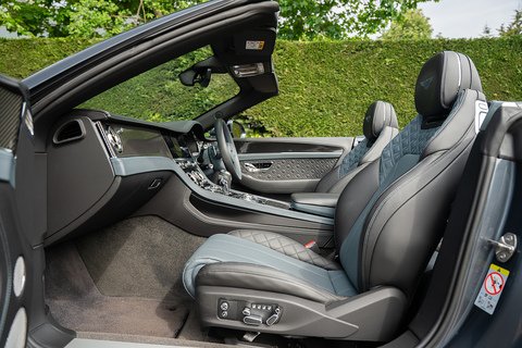 4.0 V8 GTC Convertible 2dr Petrol Auto 4WD Euro 6 (s/s) (550 ps)