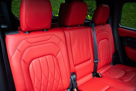3.0 D200 MHEV SE SUV 5dr Diesel Auto 4WD Euro 6 (s/s) (200 ps)