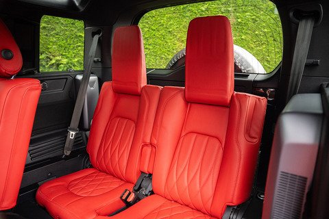 3.0 D200 MHEV SE SUV 5dr Diesel Auto 4WD Euro 6 (s/s) (200 ps)