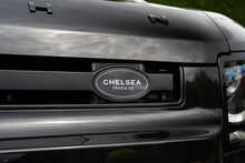 Land Rover Defender 110 D200 MHEV SE 