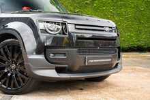 Land Rover Defender 110 D200 MHEV SE 