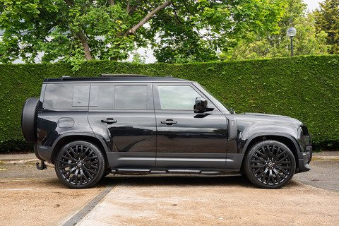 3.0 D200 MHEV SE SUV 5dr Diesel Auto 4WD Euro 6 (s/s) (200 ps)