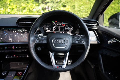 2.5 TFSI Vorsprung Saloon 4dr Petrol S Tronic quattro Euro 6 (s/s) (400 ps)
