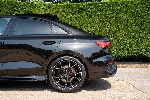 2.5 TFSI Vorsprung Saloon 4dr Petrol S Tronic quattro Euro 6 (s/s) (400 ps)
