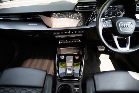 2.5 TFSI Vorsprung Saloon 4dr Petrol S Tronic quattro Euro 6 (s/s) (400 ps)