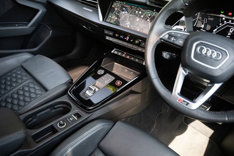 2.5 TFSI Vorsprung Saloon 4dr Petrol S Tronic quattro Euro 6 (s/s) (400 ps)