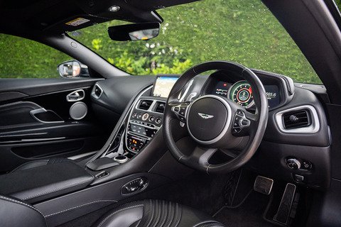 5.2 V12 Coupe 2dr Petrol Auto Euro 6 (s/s) (608 ps)