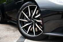Aston Martin DB11 V12 