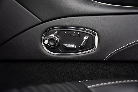 5.2 V12 Coupe 2dr Petrol Auto Euro 6 (s/s) (608 ps)