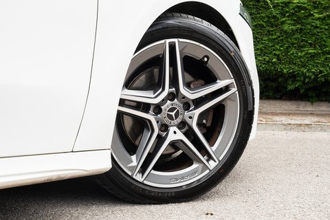 MERCEDES A CLASS A200 AMG LINE MODEL YEAR 2019 MILEAGE 71,500 MLS ENGINE SIZE 1.3...