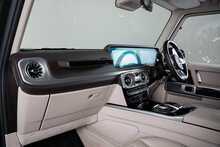 Mercedes-Benz G Class G63 V8 BiTurbo AMG 