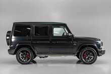 Mercedes-Benz G Class G63 V8 BiTurbo AMG 