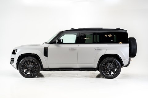 4.4 P635 V8 MHEV OCTA SUV 5dr Petrol Auto 4WD Euro 6 (s/s) (635 ps)