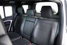 Land Rover Defender 110 P635 V8 MHEV OCTA 