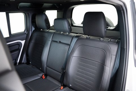 4.4 P635 V8 MHEV OCTA SUV 5dr Petrol Auto 4WD Euro 6 (s/s) (635 ps)