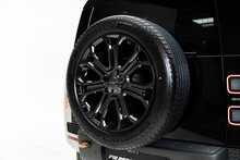 Land Rover Defender 110 P635 V8 MHEV OCTA 