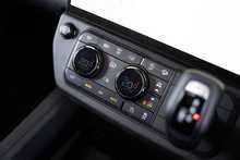 Land Rover Defender 110 P635 V8 MHEV OCTA 