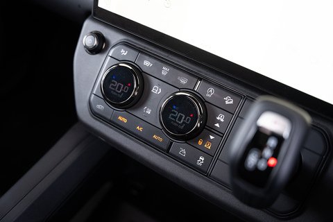 4.4 P635 V8 MHEV OCTA SUV 5dr Petrol Auto 4WD Euro 6 (s/s) (635 ps)