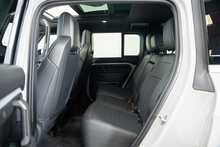 Land Rover Defender 110 P635 V8 MHEV OCTA 