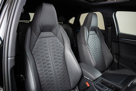 2.5 TFSI Vorsprung Sportback 5dr Petrol S Tronic quattro Euro 6 (s/s) (400 ps)