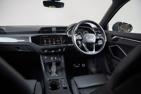 2.5 TFSI Vorsprung Sportback 5dr Petrol S Tronic quattro Euro 6 (s/s) (400 ps)