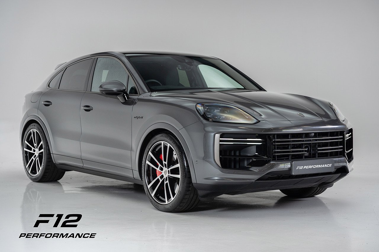 Porsche 4.0 V8 E-Hybrid 25.9kWh Turbo Coupe 5dr Petrol Plug-in Hybrid TiptronicS 4WD Euro 6 (s/s) (739 ps)