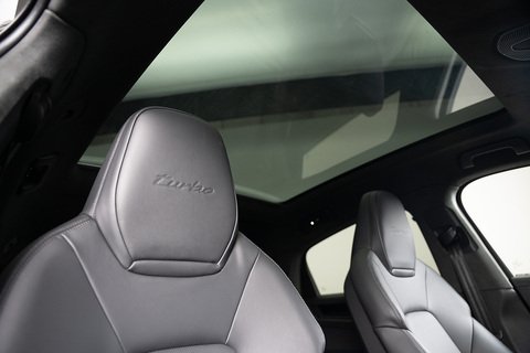 4.0 V8 E-Hybrid 25.9kWh Turbo Coupe 5dr Petrol Plug-in Hybrid TiptronicS 4WD Euro 6 (s/s) (739 ps)
