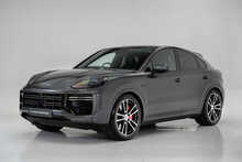 Porsche Cayenne V8 E-Hybrid Turbo 