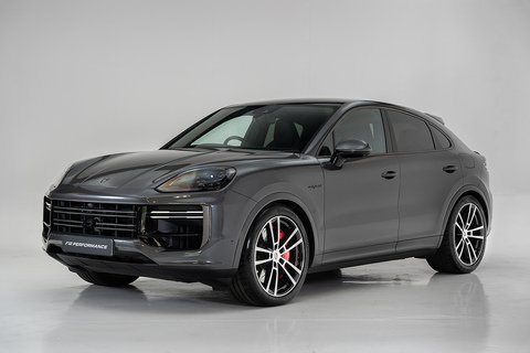 4.0 V8 E-Hybrid 25.9kWh Turbo Coupe 5dr Petrol Plug-in Hybrid TiptronicS 4WD Euro 6 (s/s) (739 ps)