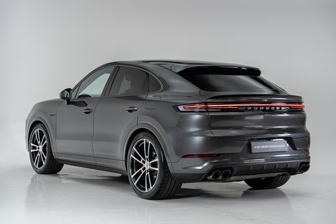 4.0 V8 E-Hybrid 25.9kWh Turbo Coupe 5dr Petrol Plug-in Hybrid TiptronicS 4WD Euro 6 (s/s) (739 ps)