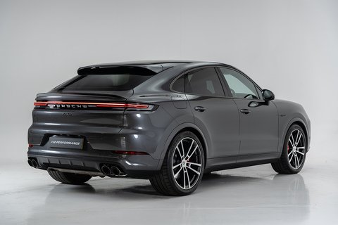4.0 V8 E-Hybrid 25.9kWh Turbo Coupe 5dr Petrol Plug-in Hybrid TiptronicS 4WD Euro 6 (s/s) (739 ps)