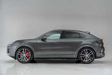 Porsche Cayenne V8 E-Hybrid Turbo 