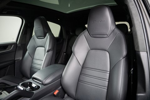4.0 V8 E-Hybrid 25.9kWh Turbo Coupe 5dr Petrol Plug-in Hybrid TiptronicS 4WD Euro 6 (s/s) (739 ps)