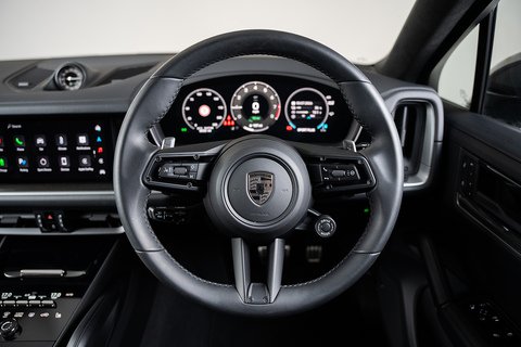 4.0 V8 E-Hybrid 25.9kWh Turbo Coupe 5dr Petrol Plug-in Hybrid TiptronicS 4WD Euro 6 (s/s) (739 ps)