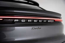 Porsche Cayenne V8 E-Hybrid Turbo 