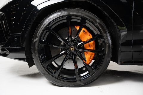 4.0 V8 BiTurbo S SUV 5dr Petrol Auto 4WD Euro 6 (666 ps)