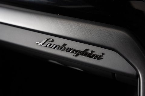 4.0 V8 BiTurbo S SUV 5dr Petrol Auto 4WD Euro 6 (666 ps)