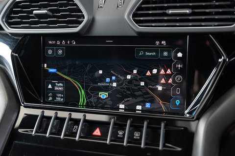 4.0 V8 BiTurbo S SUV 5dr Petrol Auto 4WD Euro 6 (666 ps)