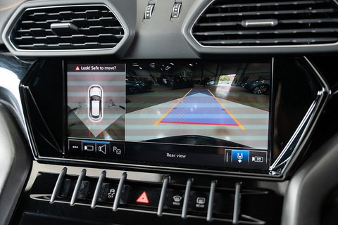 4.0 V8 BiTurbo S SUV 5dr Petrol Auto 4WD Euro 6 (666 ps)