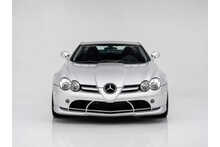 Mercedes-Benz SLR McLaren V8 