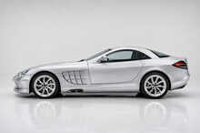Mercedes-Benz SLR McLaren V8 