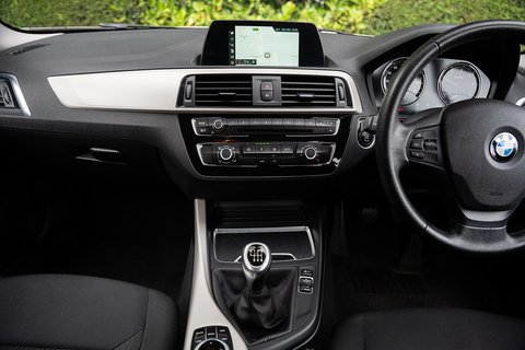 1.5 116d SE Business Hatchback 5dr Diesel Manual Euro 6 (s/s) (116 ps)