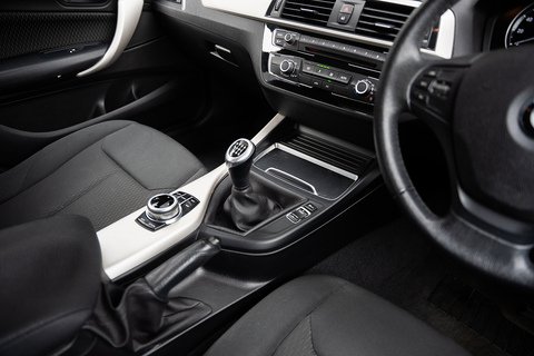 1.5 116d SE Business Hatchback 5dr Diesel Manual Euro 6 (s/s) (116 ps)