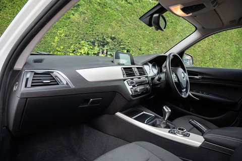 1.5 116d SE Business Hatchback 5dr Diesel Manual Euro 6 (s/s) (116 ps)