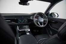 Audi RSQ8 TFSI V8 Vorsprung 