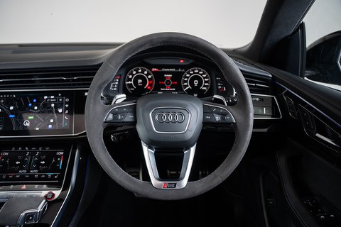 4.0 TFSI V8 Vorsprung SUV 5dr Petrol Tiptronic quattro Euro 6 (s/s) (600 ps)
