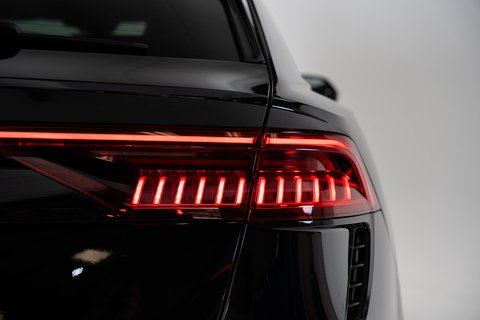 4.0 TFSI V8 Vorsprung SUV 5dr Petrol Tiptronic quattro Euro 6 (s/s) (600 ps)