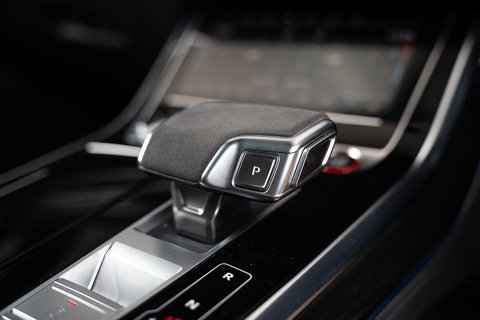 4.0 TFSI V8 Vorsprung SUV 5dr Petrol Tiptronic quattro Euro 6 (s/s) (600 ps)