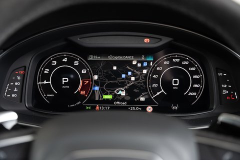 4.0 TFSI V8 Vorsprung SUV 5dr Petrol Tiptronic quattro Euro 6 (s/s) (600 ps)